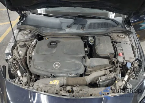 2018 Mercedes-Benz Cla 250 из США, поврежденный, VIN WDDSJ4EB2JN614128